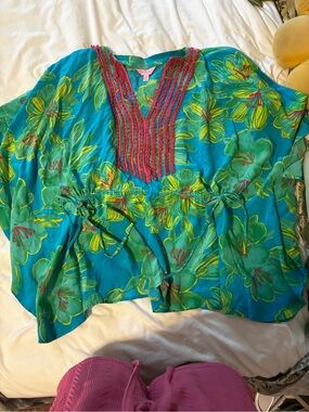 Lilly Pulitzer caftan bright Teal Floral V-Neck Women’s Top